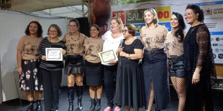 Poetisa de Livramento toma posse na Academia de Cordel do Vale do Paraíba: “Palloma é a própria poesia”, diz escritor Efigênio Moura