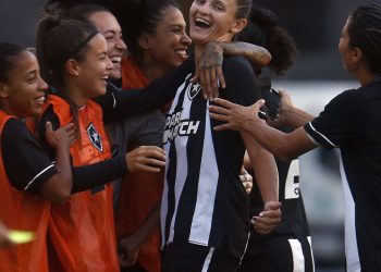 Brasileiro Feminino: quatro equipes se garantem na 1ª divisão de 2024