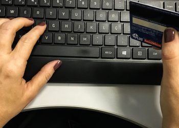 Isenção de compras online causará 2,5 mi de demissões, dizem entidades