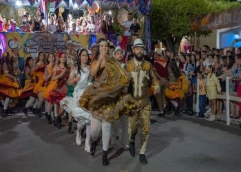 Cubati-PB deu inicio aos festejos do São João em praça pública nesta segunda (19)