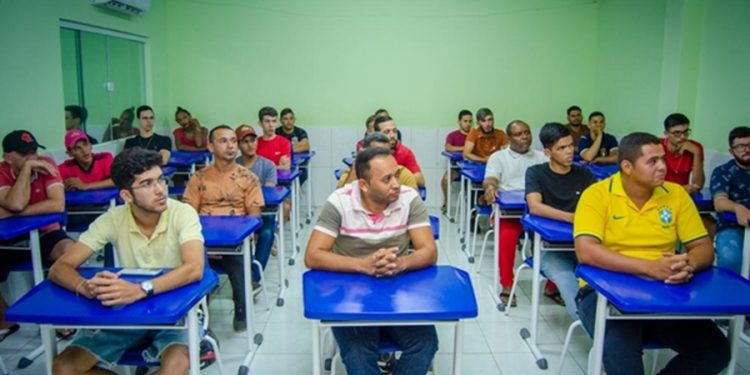 Em Picuí-PB, Gestão Municipal e SENAC oferece vários cursos profissionalizante para jovens do município