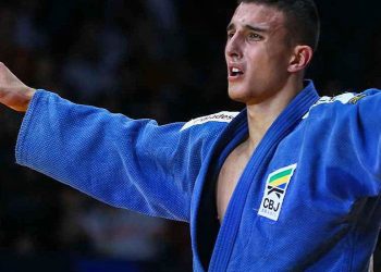 Judô: Guilherme Schimidt volta à boa fase com prata no Cazaquistão