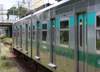 Falhas em linha da Via Mobilidade paralisam operação de trem em SP