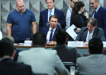 CPMI mantém deputado investigado por participar de atos golpistas