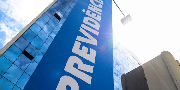 INSS começa a pagar segunda parcela do 13º salário