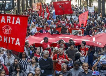 SP: oposição e movimentos sociais protestam contra Plano Diretor