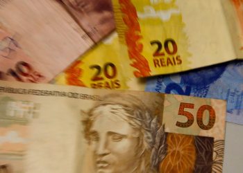 Brasileiros ainda não sacaram R$ 7,08 bi de valores a receber