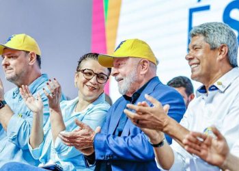 Lula: Brasil precisa da agricultura e da indústria, não há rivalidade