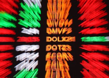 Bolsa supera os 122 mil pontos e fecha no maior nível em dois anos