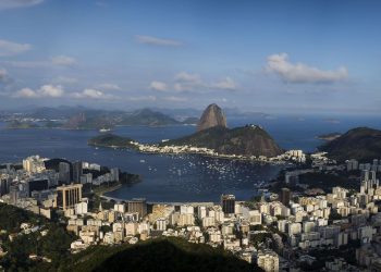 Turismo tem maior faturamento em maio desde 2014, diz CNC