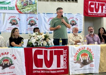 Deputado estadual Dr. Romualdo Quirino prestigia evento em comemoração ao Dia Internacional da Agricultura Familiar em Monteiro