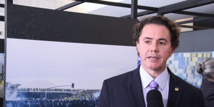 ÁUDIO DO PRESIDENTE DA CÂMARA DE VEREADORES DE CAMPINA GRANDE, MARINALDO CARDOSO, SOBRE A SOLUÇÃO DO IMPASSE ENVOLVENDO A GESTÃO PLENA DOS R ÁUDIO DO PRESIDENTE DA CÂMARA DE VEREADORES DE CAMPINA GRANDE, MARINALDO CARDOSO, SOBRE A SOLUÇÃO DO IMPASSE ENVOLVENDO A GESTÃO PLENA DOS R