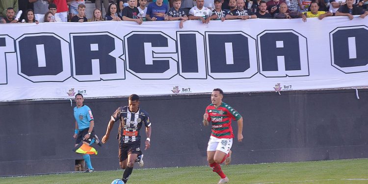 Série D: Portuguesa-RJ e Athletic Club-MG duelam por topo Grupo 6