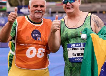 Alessandro Silva é tricampeão mundial paralímpico em Paris