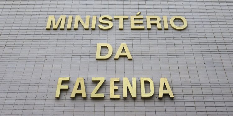 Ministério da Fazenda apresenta 17 propostas para reforma financeira