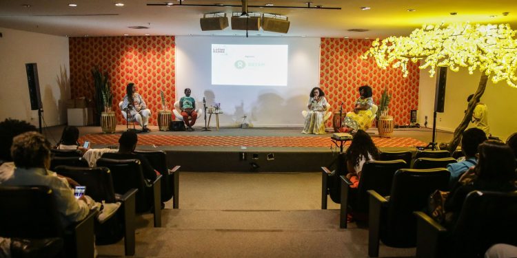 Festival discute contribuições de mulheres negras em defesa de biomas Festival discute contribuições de mulheres negras em defesa de biomas