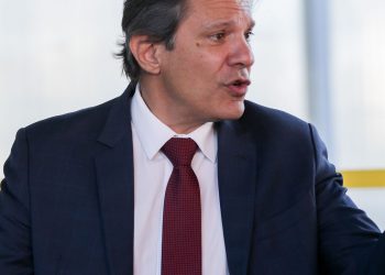 Câmara deve respeitar acordo firmado com OAB sobre Carf, diz Haddad