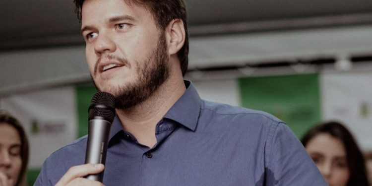 Bruno autoriza, na tarde desta terça-feira, início da construção de creche no bairro Três Irmãs