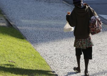 Moraes dá 120 dias para elaboração de plano para moradores de rua