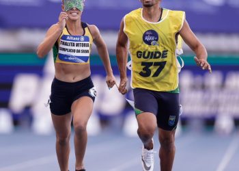 Atletismo: Thalita Simplício leva ouro no Mundial Paralímpíco em Paris