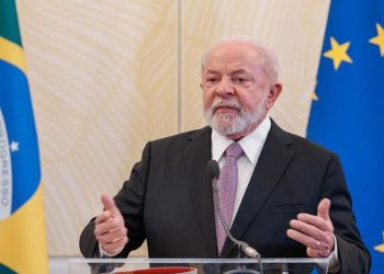 Lula defende punição severa a agressores de Alexandre de Moraes