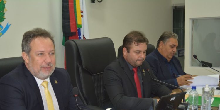 Vereadores de Sumé aprovam projetos com foco em pessoas com Transtorno do Espectro Autista