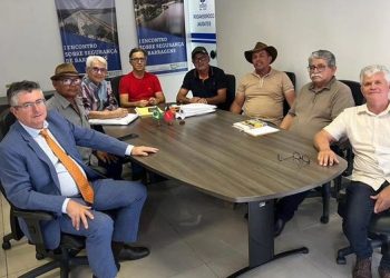 O Vereador Sumeense Francisco  Fontinele participou  de importante reunião em João Pessoa