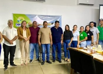 Prefeita Ana Paula participa de reunião com direção da CAPRIBOM para discutir metas e parcerias