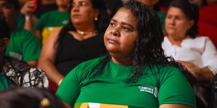 EJA amplia e abre matrículas para 1.500 vagas nas escolas municipais de Campina Grande EJA amplia e abre matrículas para 1.500 vagas nas escolas municipais de Campina Grande