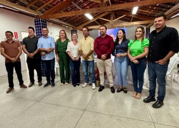 Prefeita Ana Paula participa de evento da Amcap e anuncia lançamento de concurso público até julho