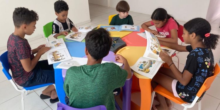 BIBLIOTECA SUSTENTÁVEL: No dia da Doação de Livros, Prefeitura de Campina Grande conta com iniciativas que estimulam a prática da doação e de uma boa leitura