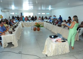 Prefeita Ana Paula e comitiva participam de eventos do CISCO e do Novo Pacto Cariri em grande encontro realizado em Monteiro