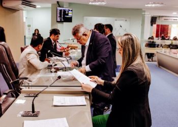 Vereadores aprovam requerimentos de Sessões Especiais e Audiências Públicas com temas importantes para o município