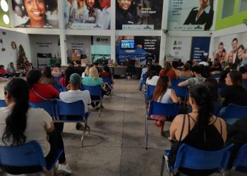 Sine de Campina Grande oferece 733 vagas de emprego por meio de empresas parceiras
