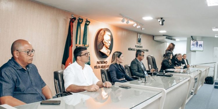 Falta de água: Audiência Pública na Câmara debate problema recorrente em Campina Grande