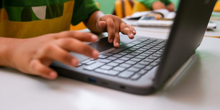 Prefeitura de Campina Grande amplia número de escolas bilíngues e consolida iniciativa pioneira na Rede Municipal