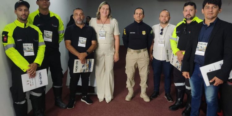 Ana Paula participa de Simpósio Paraibano de Segurança Viária e Mobilidade Humana (MOB-PB)