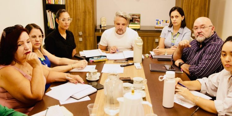 Ação Intersetorial 2025: Prefeitura de Campina Grande através da Semas e outras Secretarias, ampliam discussões sobre os preparativos da ação este ano