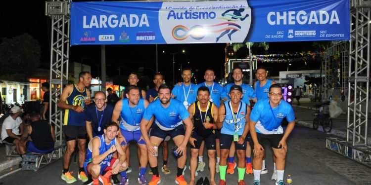 Corrida de Conscientização do Autismo bate recorde de participantes com prova infantil e atletas de várias cidades