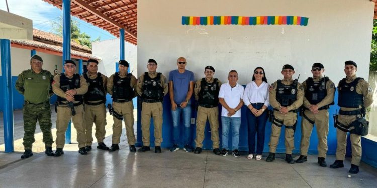 POLÍCIA MILITAR PARTICIPA DE REUNIÃO PARA PLANEJAMENTO DO SÃO JOÃO E IMPLANTAÇÃO DA SEDE DA 2ª CIA EM MALTA-PB.