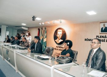 Projetos de Lei de autoria do Executivo foram aprovados por maioria