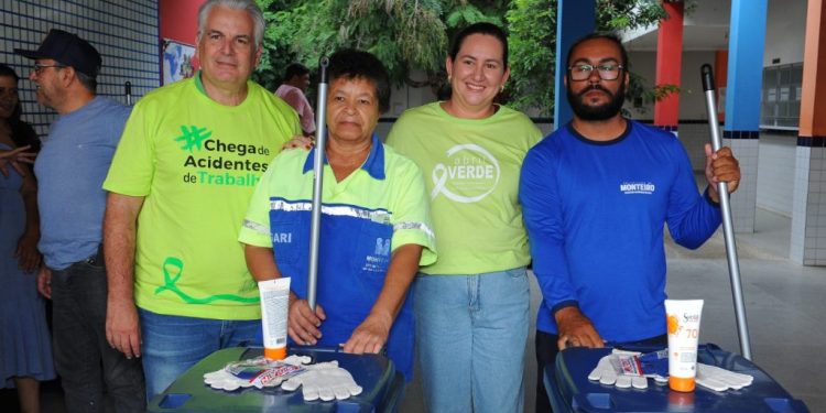 Saúde do Trabalhador: Abril Verde tem programação com equipe de limpeza urbana em Monteiro