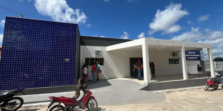 Secretaria de Saúde dá início ao funcionamento da nova UBS do bairro Renascer Secretaria de Saúde dá início ao funcionamento da nova UBS do bairro Renascer