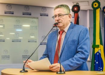 Dr. Romualdo destina veículos para saúde de Santo André, Serra Branca e Livramento