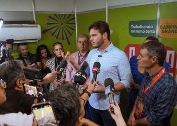 “Com o coração cheio de gratidão e expectativa, iniciamos o Maior São João do Mundo”, diz Bruno Cunha Lima na abertura da festa