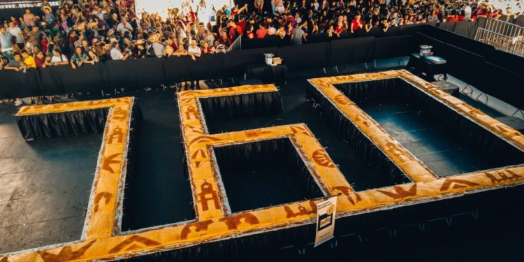 O Maior São João do Mundo: reunião define detalhes sobre o Quadrilhão Junino e o Maior Bolo de Milho, eventos tradicionais dos festejos em Campina Grande