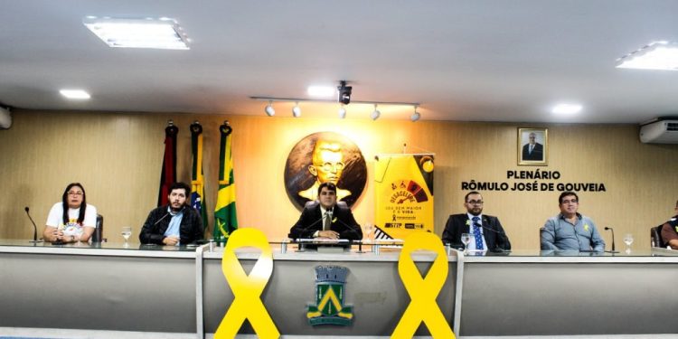 Câmara realiza sessão especial alusiva ao Maio Amarelo e discute demandas da população