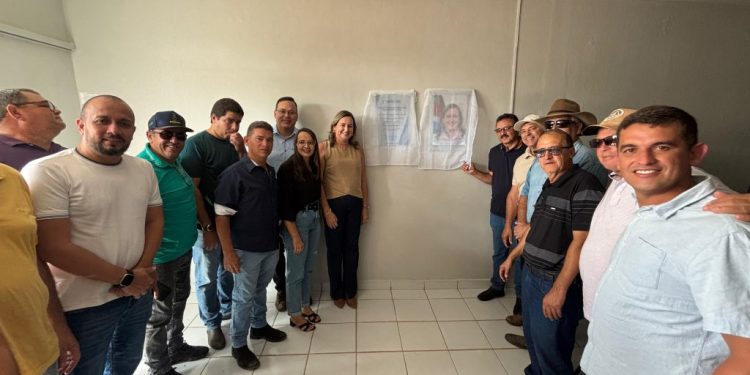 Prefeita Ana Paula inaugura escritório do Serviço de Inspeção Municipal- SIM
