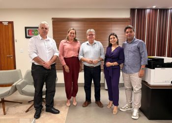 Prefeita Anna Paula e ex-prefeita Anna Lorena conseguem investimentos significativos para Monteiro