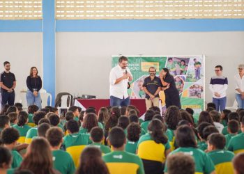 Seduc firma parceria para implantação do projeto Futebol de Rua pela Educação